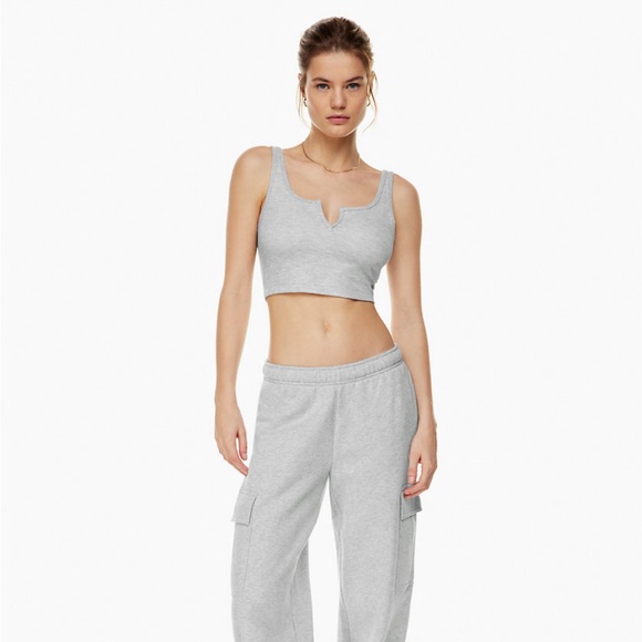 3/30$🤍 TNA | Grey waffle knit cropped tank - Picture 4 of 12